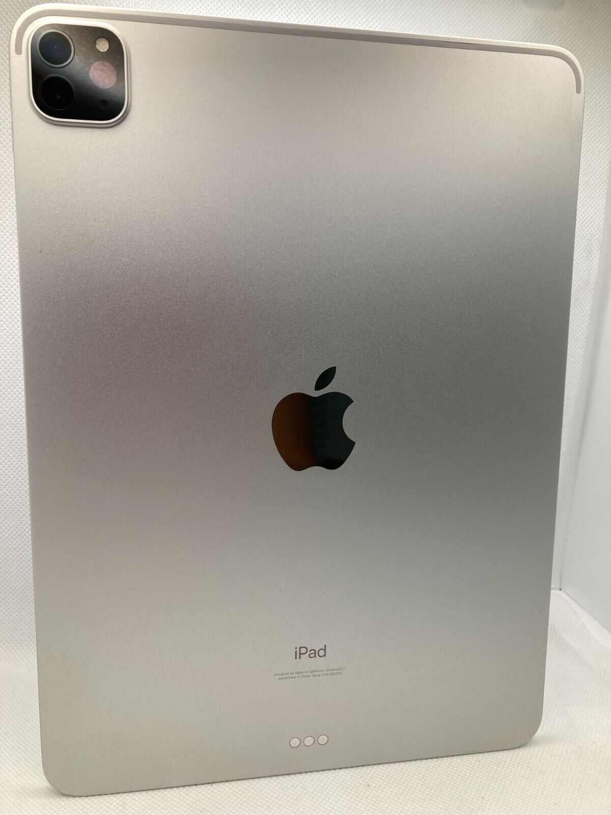 Apple iPad Pro 3rd Gen 256GB, Wi-Fi, 11 in - Silver 194252186169