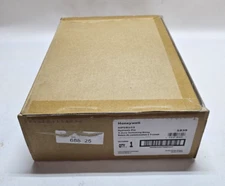 Honeywell HPSR103 Hydronic Switching Relay Panel Three Zone