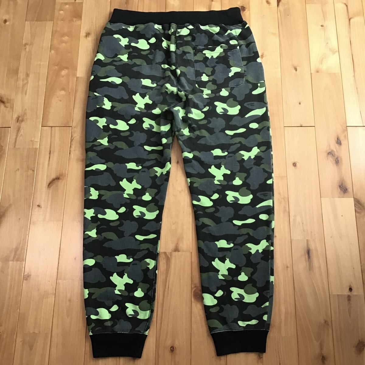アベイシングエイプ　1st camo グリーン　ボクサーパンツ　新品未開封 80840071b_b_01_215.jpg