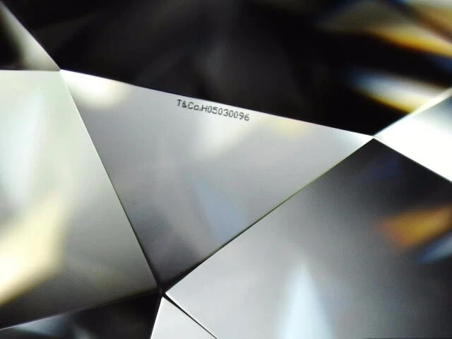 Anillo de compromiso Tiffany Co platino 1,33 I VS2 $20.500 redondo canal diamante 5,5 Foto 3 de 4