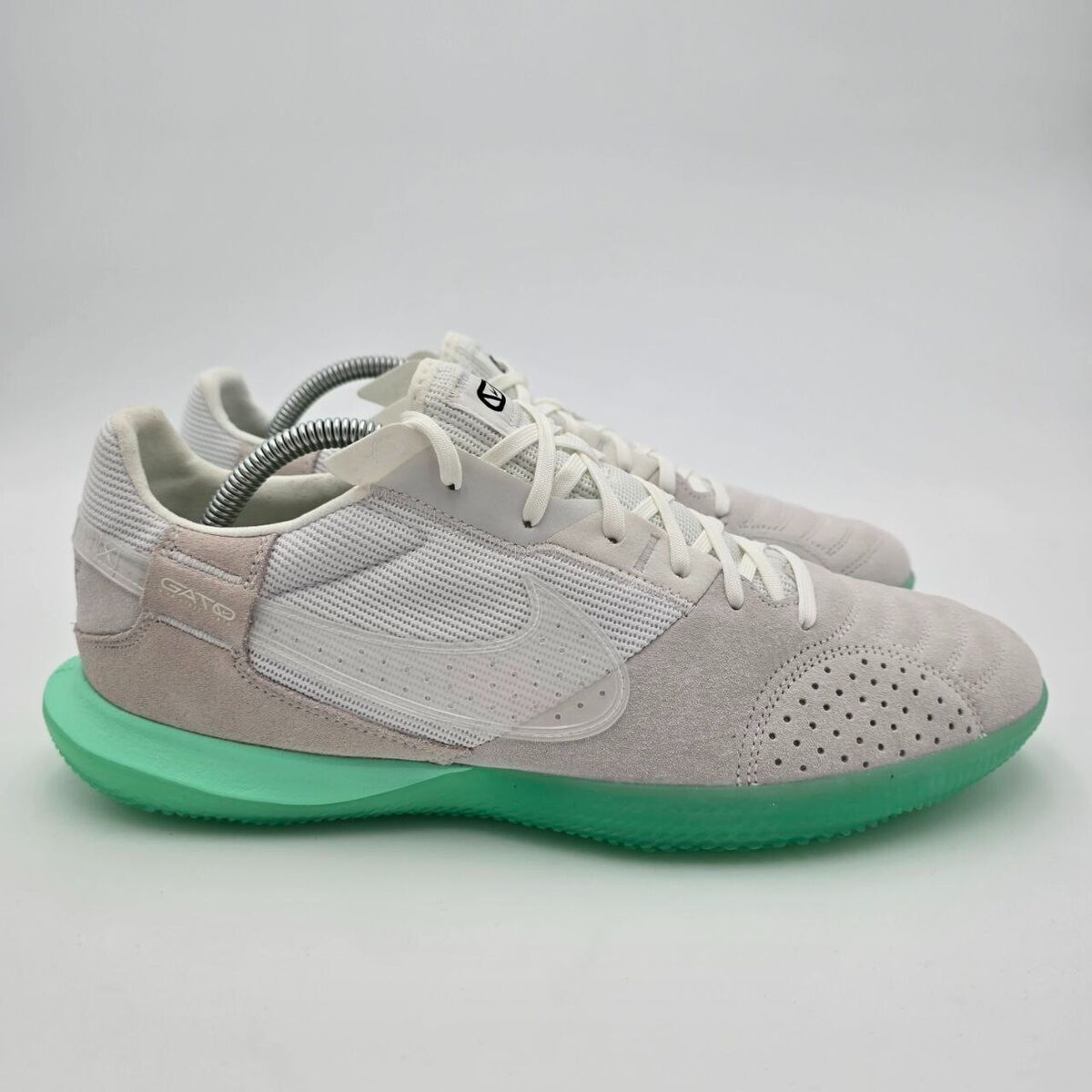 Nike Streetgato 'Summit White Green Glow' DC8466-102 Soccer Nike Streetgato 'Summit White Green Glow' DC8466-102 Soccer