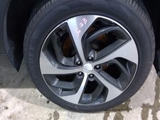 Used Wheel fits: 2017 Hyundai Tucson 19x7-1/2 alloy machined face Grade C