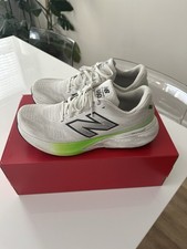 Size 10.5 - New Balance Fresh Foam X 880v15 Reflection Electric Jade