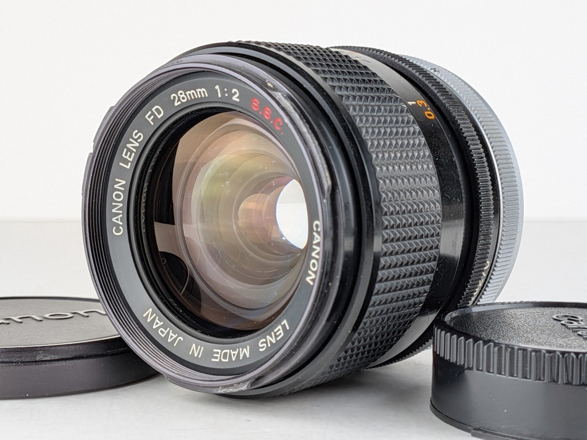 希少 Canon FD28mm F2 S.S.C. Rare Canon FD 28mm f/2 S.S.C. SSC Wide Angle MF Lens w/ Cap