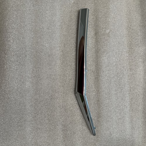 Left Driver Front Grille Molding Chrome 71128-T7A-000 2016 Honda HR-V 2017 2018