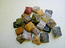 CHERT GUN FLINTS 24 PACK OF 5/8-3/4 INCH