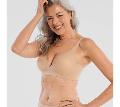 Evelyn & Bobbie Starlette Plunge Bra Sand 2X New