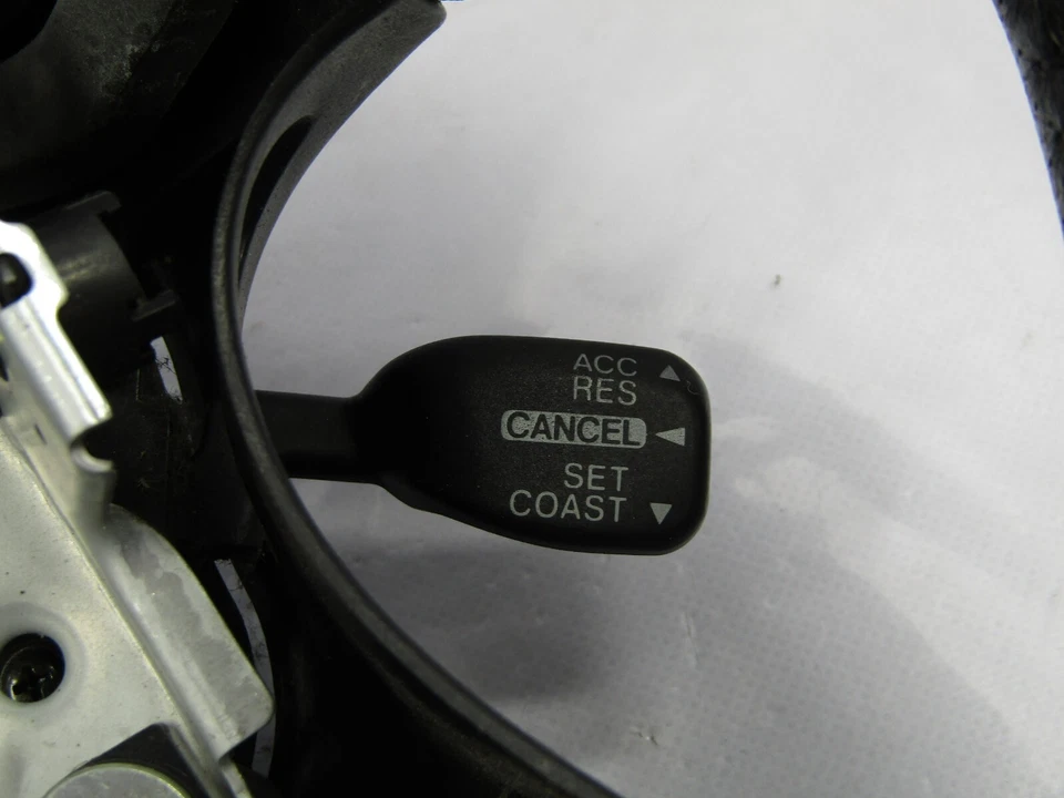 2003-2008 Subaru Forester Steering Wheel W/ Cruise Control OEM - Image 3 of 4