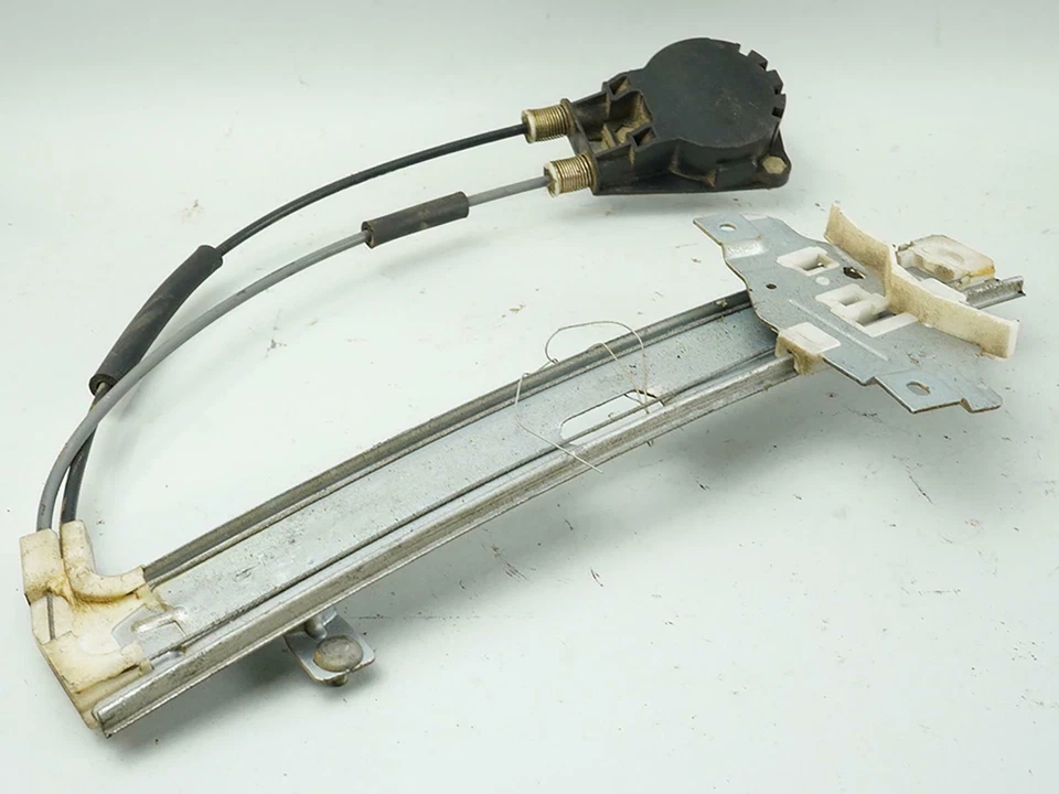 2000 - 2004 Kia Sephia окно питания регулятор двери слева со стороны водителя задний Lh оригинальный - Изображение 2 из 4