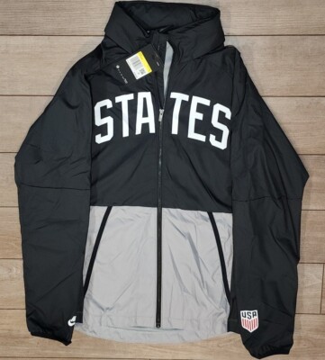 $115 Nike USA Soccer Team Mens S Windbreaker Hooded Jacket Black Packable CN7075