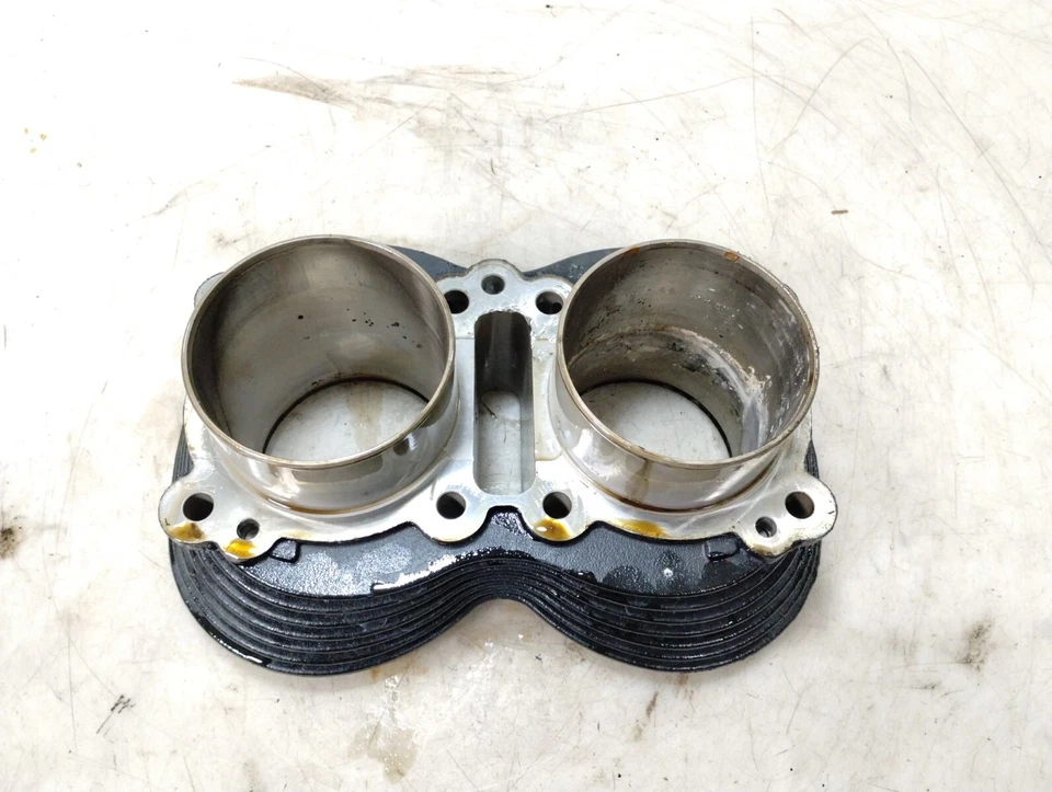 2010 Triumph Bonneville America T100 Engine Motor Cylinder Jug Barrel - Image 4 of 4