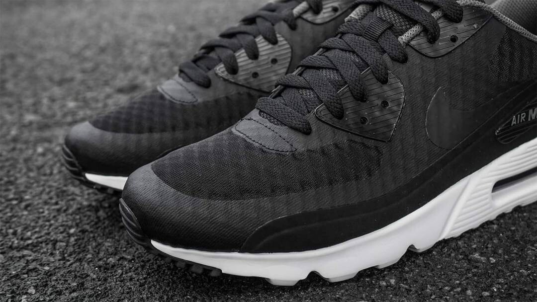 NEW Nike Air Max 90 Ultra Essential Black 819474 013 Mens