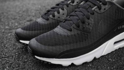 NEW Nike Air Max 90 Ultra Essential Black 819474 013 Mens Size 11