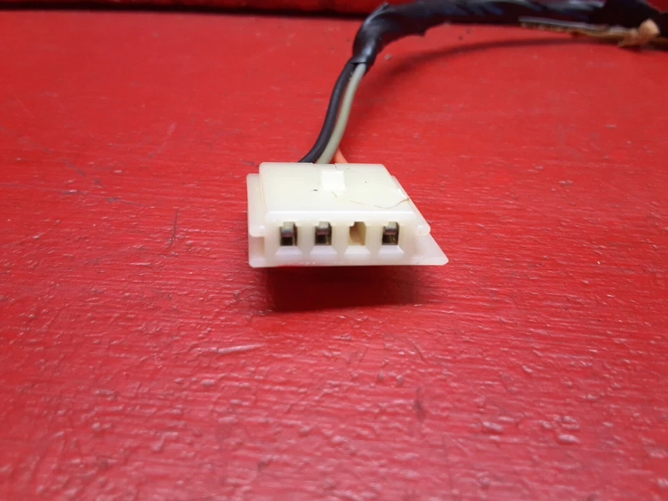 2005 - 2010 GM Pontiac G6 conjunto de luz cúpula APENAS RABO DE PORCO 22691338 - Imagem 4 de 4