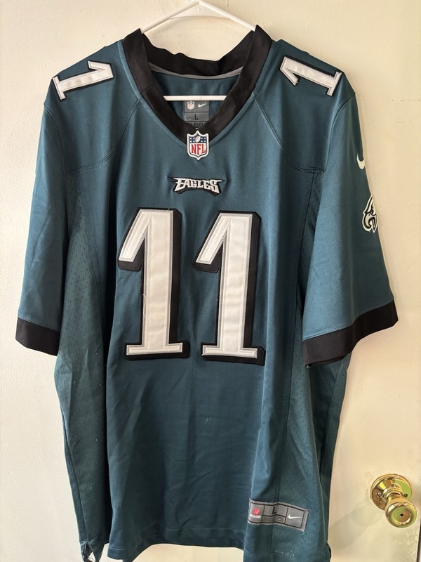 AUTHENTIC NFL  Carson Wentz Philadelphia Eagles Nike Jersey Size Large #11