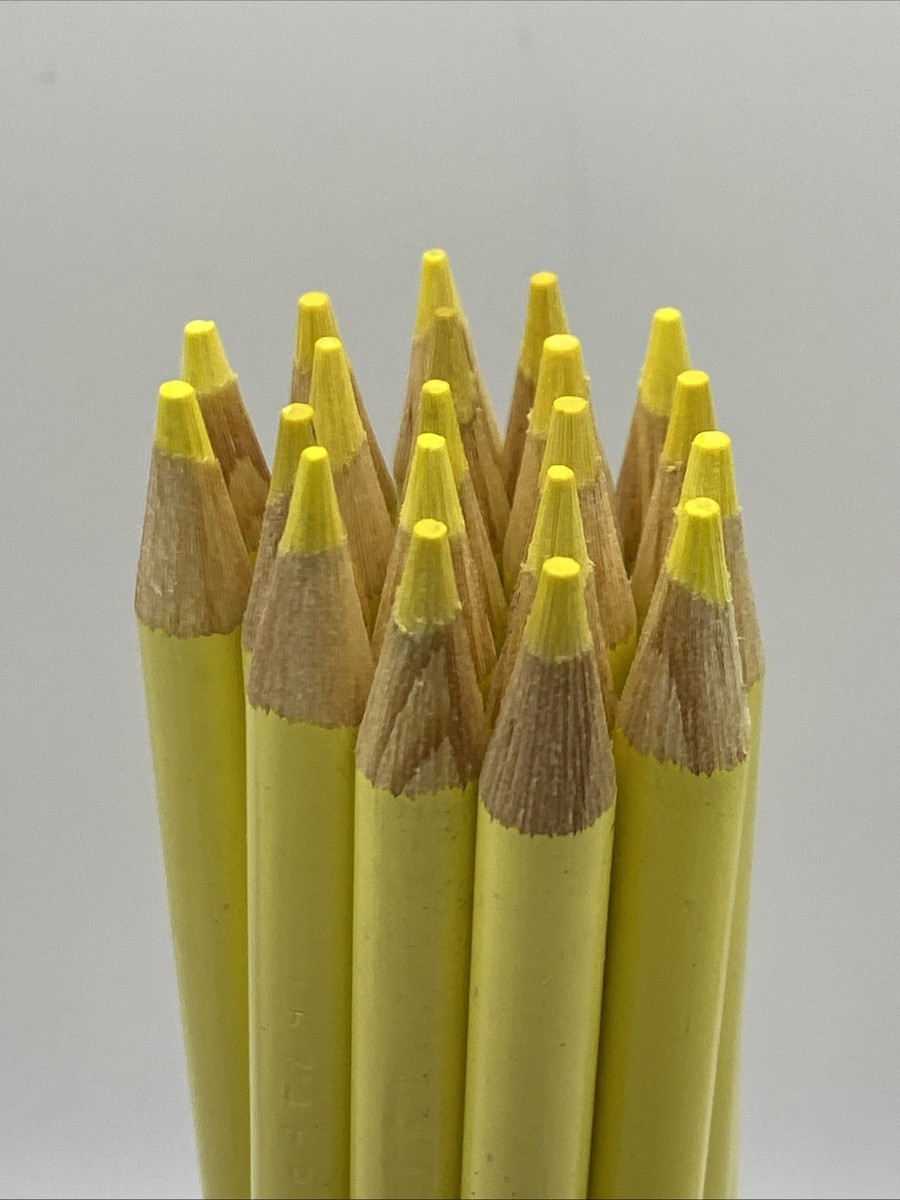 20) Crayola Colored Pencils (unmellow yellow) BULK | eBay