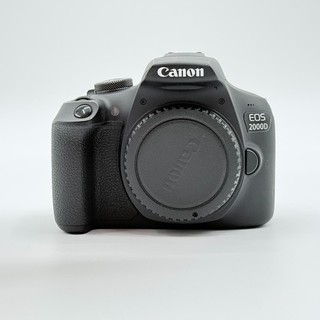 Canon EOS 2000D Body · Optisch sehr gut · Geht nicht an · Ersatzteil/Defekt