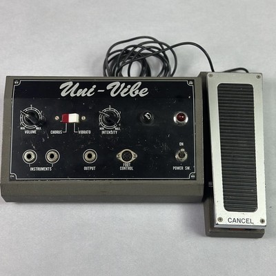 Shin-ei Uni-Vibe 1974 Vintage Gitarren Effekt Pedal Gebraucht Mit Companion Fuß