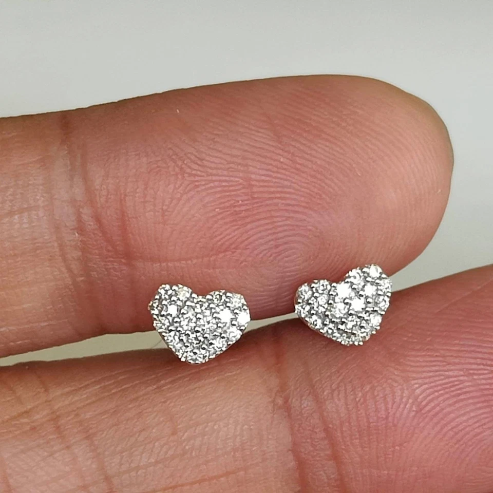 Diamond Earring Solid 14k Yellow Gold Heart Stud Earring Duty/Tariff Free - Image 4 of 4