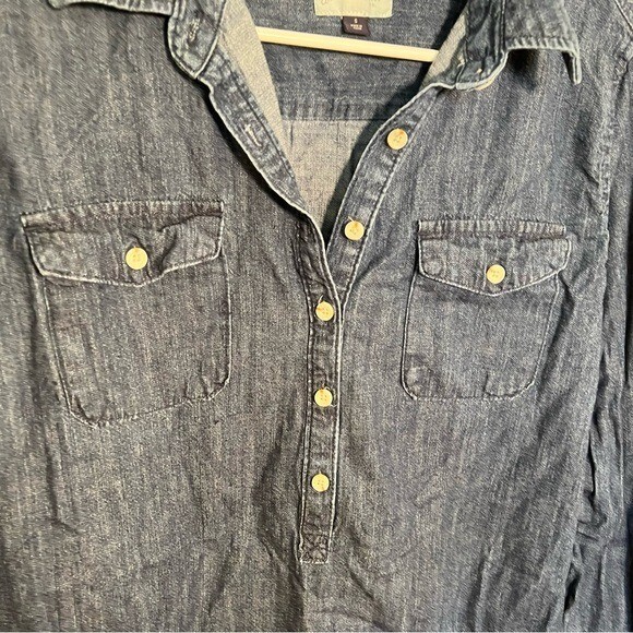 Universal Thread Women’s Size Small Denim Shirt D… - image 6