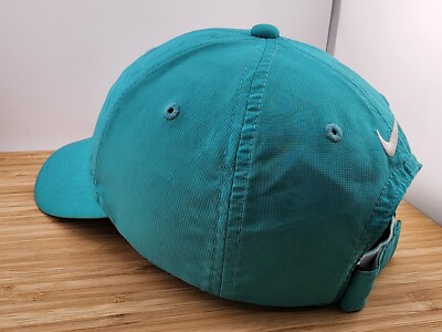 turquoise nike hat