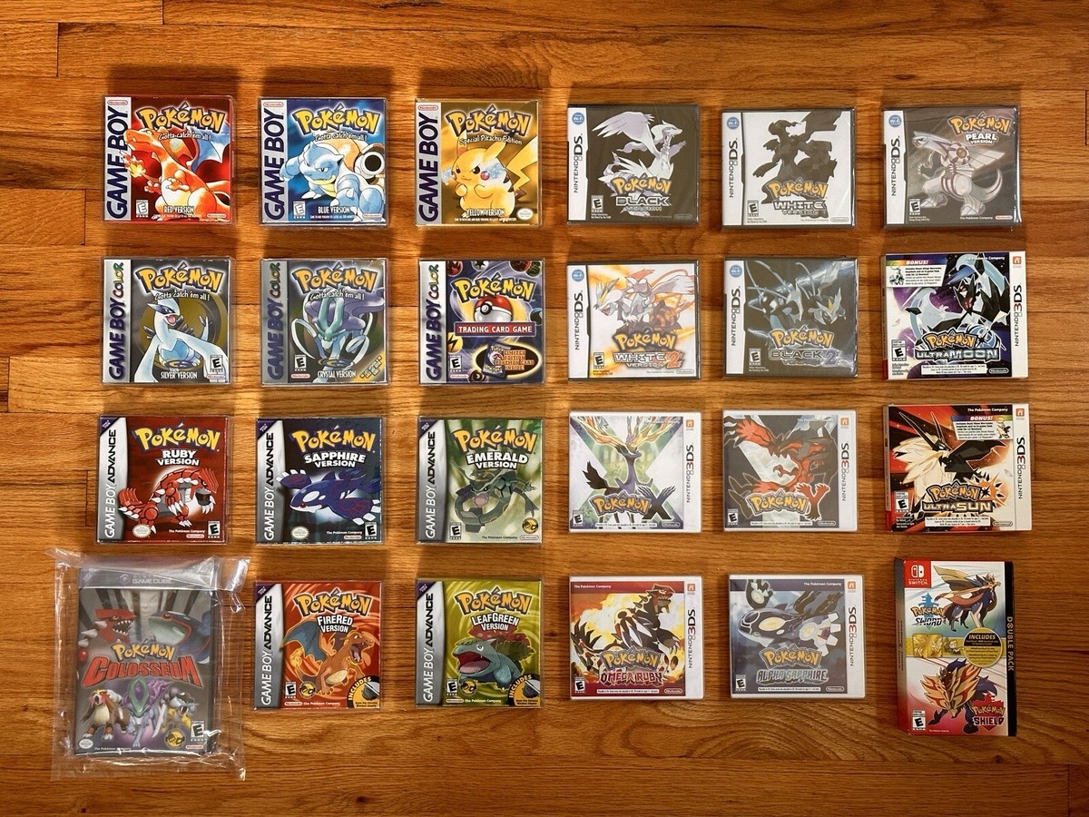 ポケモン　3DS GBA Pokemon Vintage Lot RED BLUE YELLOW CRYSTAL EMERALD GBA DS