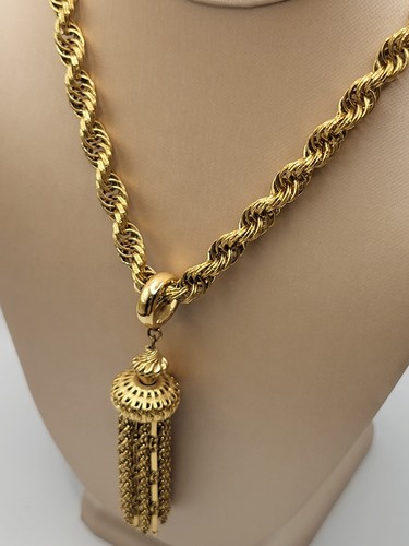 MONET Damita 18k Goldplated Necklace Heavy Tasseled Rope Chain 1960s Book Piece