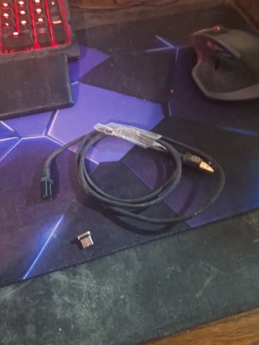 2 Kuula magnetic usb c charging cables 3', 1 Usb C Adapter