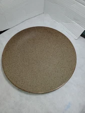 LINDT-STYMEIST Brown Black Sand Speckled Craft Works Acorn Dinner Plate 11"