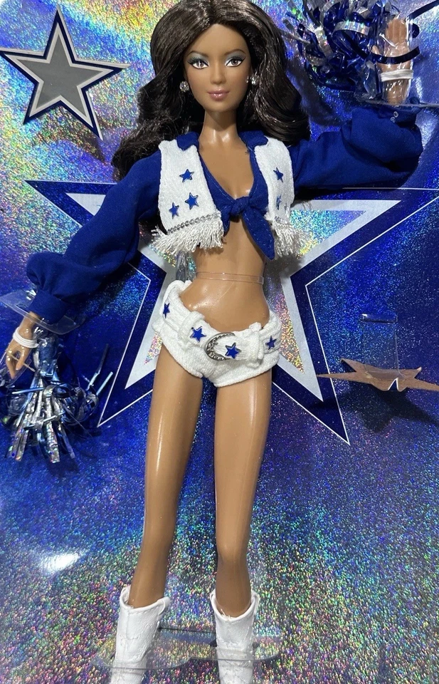 Dallas Cowboys Cheerleaders America’s Sweethearts Latina Barbie (non-mint Box)⭐️ - Image 4 of 4