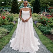 Fashion A-Line Strapless Wedding Dress Lace Applique Pearl Sleeveless Bride Gown
