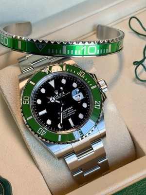 Rolex Submariner Date 41 “Starbucks” COMPLETE SET 126610LV | eBay