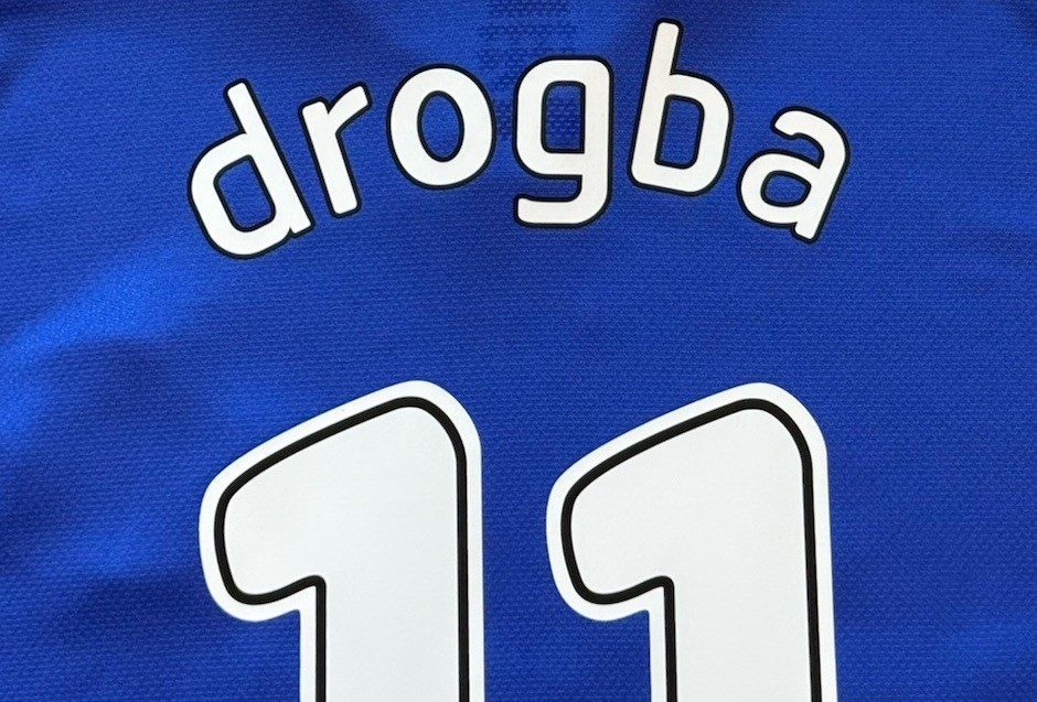 2008/09 Chelsea Authentic Home Jersey #11 Drogba Large Player