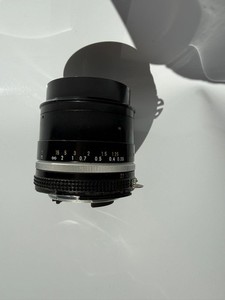 Nikon Ai-s Nikkor 28mm f/2 Wide Angle Lens