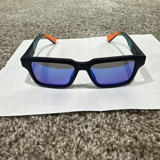 Maui Jim MJ0635S Sunglasses Blue Hawaii Lens with Matte Dark Blue Frame. NEW