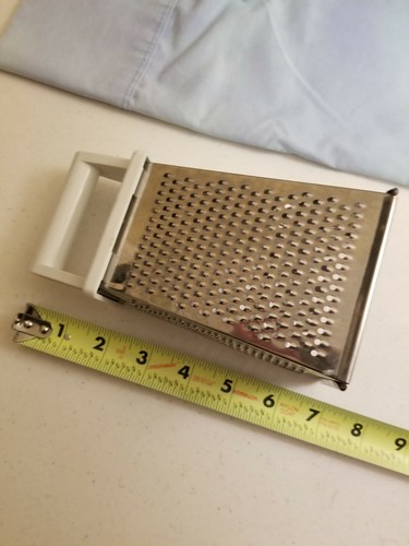 "Good Cook" Stainless Steel 4 Sided, GraterGUC Shred, Slice, Grate, White Handle - Picture 9 of 12