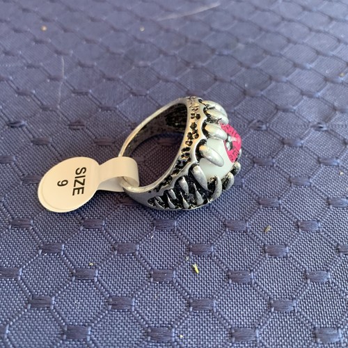 Women’s Dragon Claw Eye Ring, Pink Eye, Size 9, Stainless Steel - Picture 4 of 4