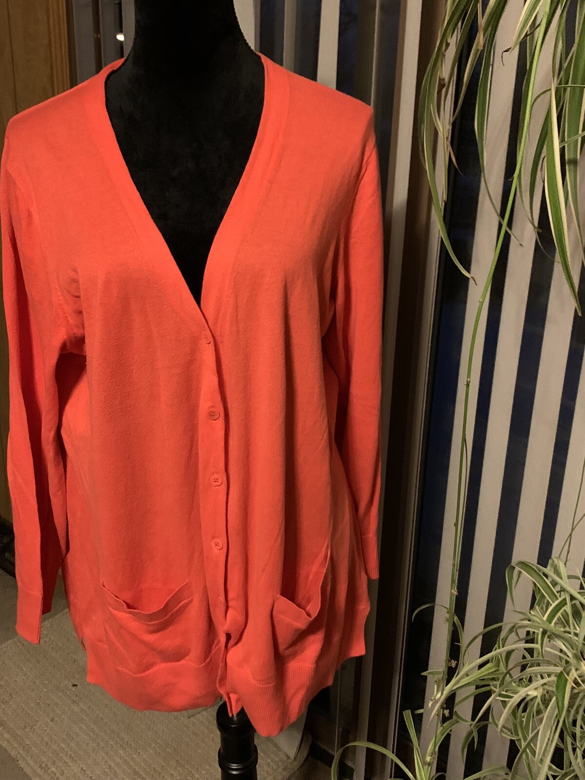 Gap Lightweight Long Sleeve Button Sweater Cardig… - image 1