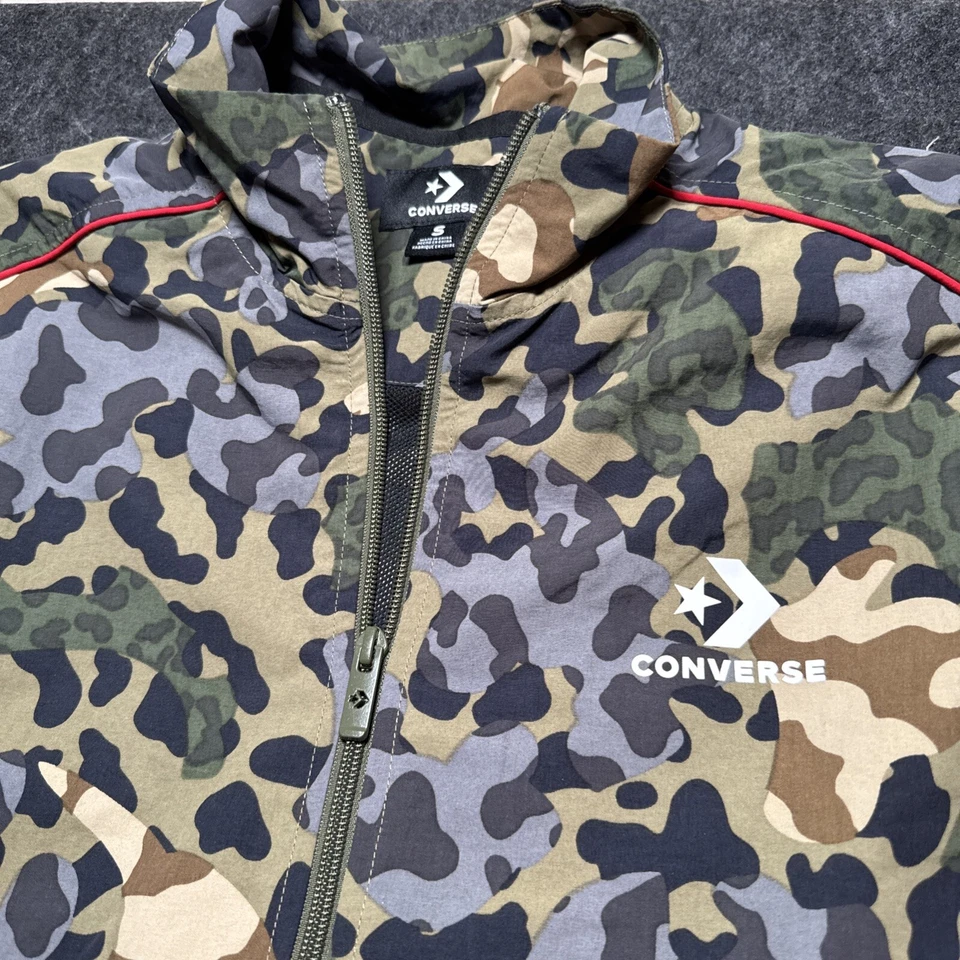 Converse Camo Track Suit Men Sz S Zip Leg & Pockets Red Piping Chuck Taylor 52 - Image 3 of 4