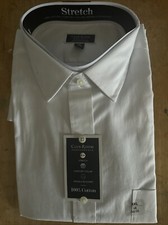 Men's Solid Color Regular Fit Button Up Premium Short Sleeve Dress Shirt