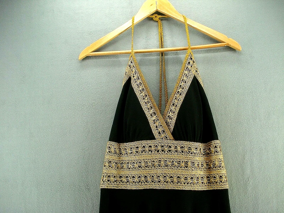 Vestido Phoebe Couture para mujer 8 negro crepé dorado bordado cuello en V halter midi Foto 2 de 4