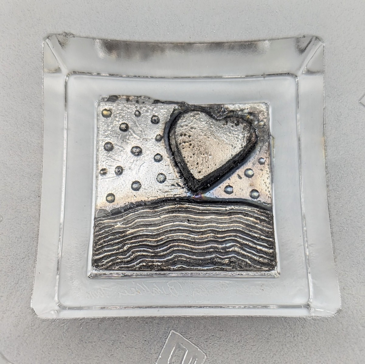 KOSTA BODA バーティル・ヴァリーン ガラスプレート２個セット Bertil Vallien KOSTA BODA Domino Dish Silver Heart Art Glass