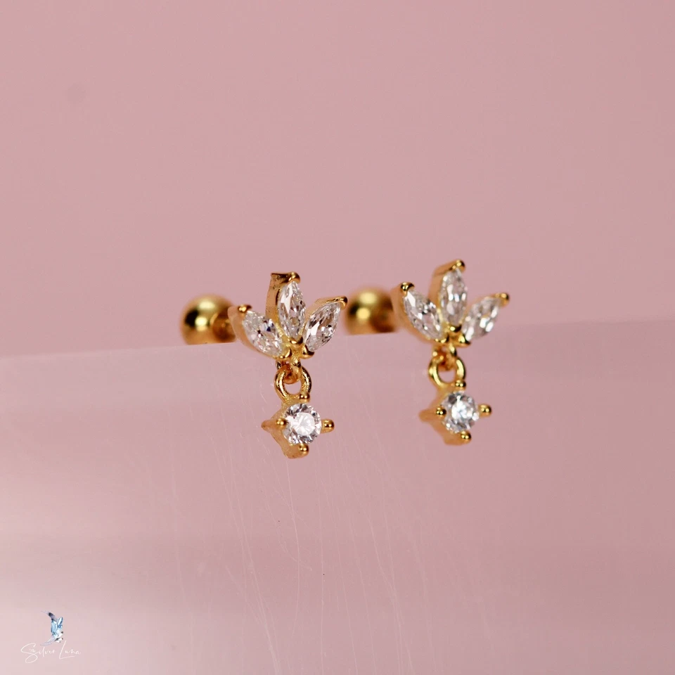 Pendientes de plata de ley 925 chapados en oro bola de tornillo trasero flor de loto Foto 2 de 3