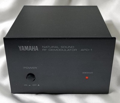 VG] Yamaha APD-1 Natural Sound RF Demodulator for Laserdisc Player