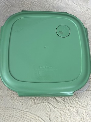 Lock N Lock Container Green Lid With Dividers And Venting Hole Unused
