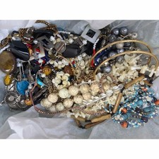 4lb All Wearable Jewelry necklaces and bracelet only vintage to modern bulk