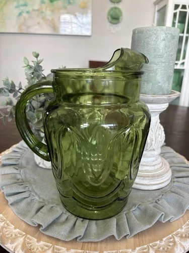 Anchor Hocking Avocado Green Glass Colonial Tulip Pitcher 9 1/2” Vintage