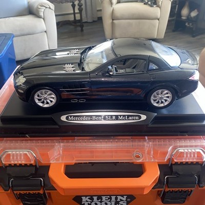 Motor Max Huge 1/12 Scale Mercedes Benz SLR McLaren Metal Car Rare