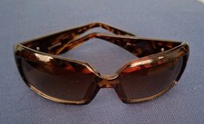 Liz Claiborne Wrap Sunglasses   No Scratches