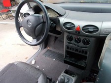 Porte arrière et accessoires Mercedes CLASSE A
